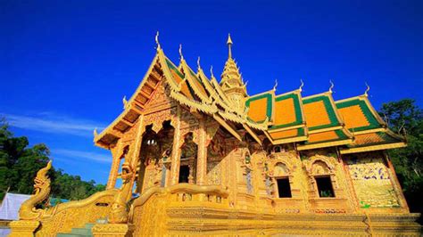 Visit 10 Most Incredible Temples in Thailand