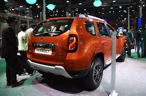 Renault Duster SUV facelift photo gallery | Autocar India