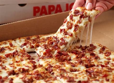 Papa John’s Bacon Cheese sticks. What they show vs what you get. Trash. : r/PapaJohns