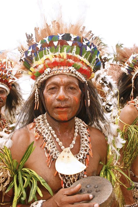 Alotau PNG: An Annual Festival of Trade, Dance and Finery - More Margie