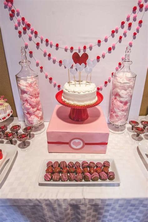 35 Stunning Valentine Theme Party With a Romantic Feel - A Valentine ...