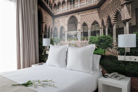 Hotel Alcázar, Seville | kimkim