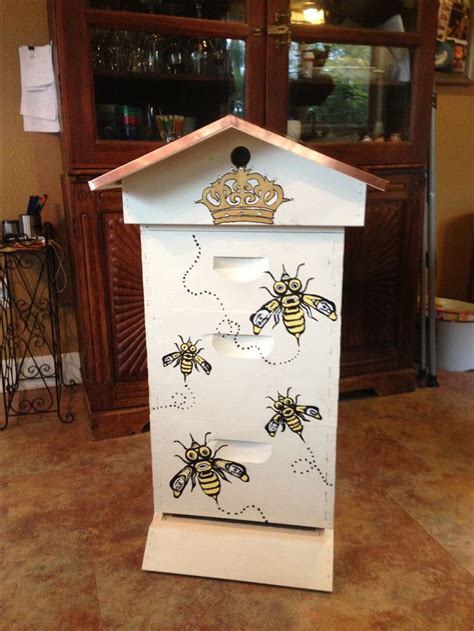 25 best Painted Bee Hives images on Pinterest | Bees, Bee keeping and Bee boxes