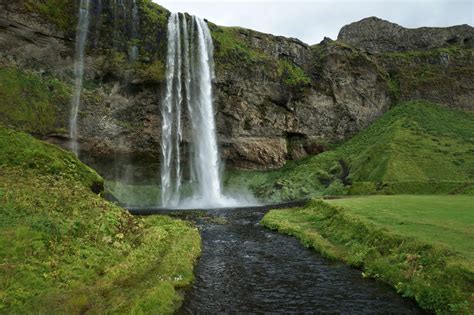 Wallpaper : seljalandsfoss, Iceland, islande, water, waterfall, landscape, nature, green, Sony ...