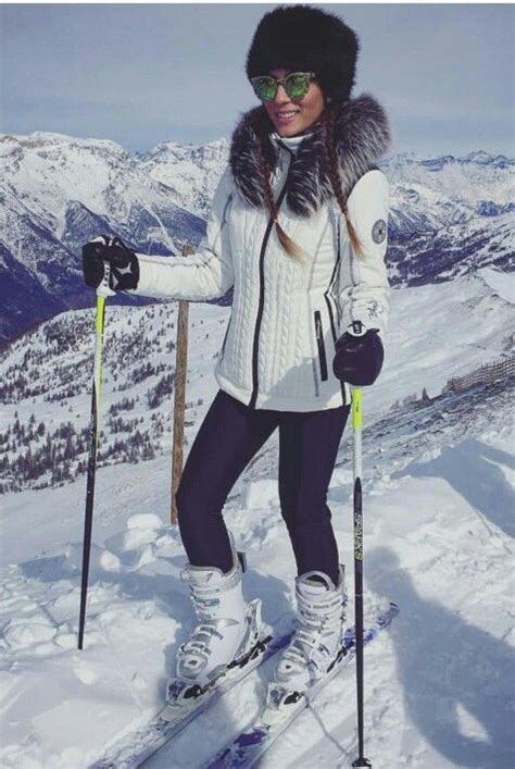 Pin by Shelley on Ski Chic | Skiing outfit, Womens ski outfits, Outfits ...