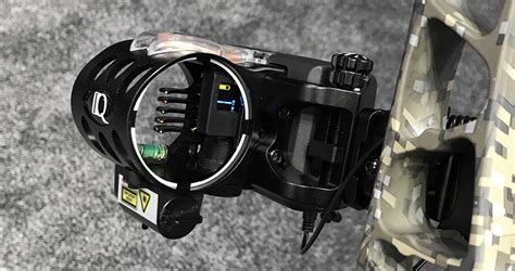 Best Bow Sights for 2022 – Single & Fixed Pin Bow Sight For Hunting