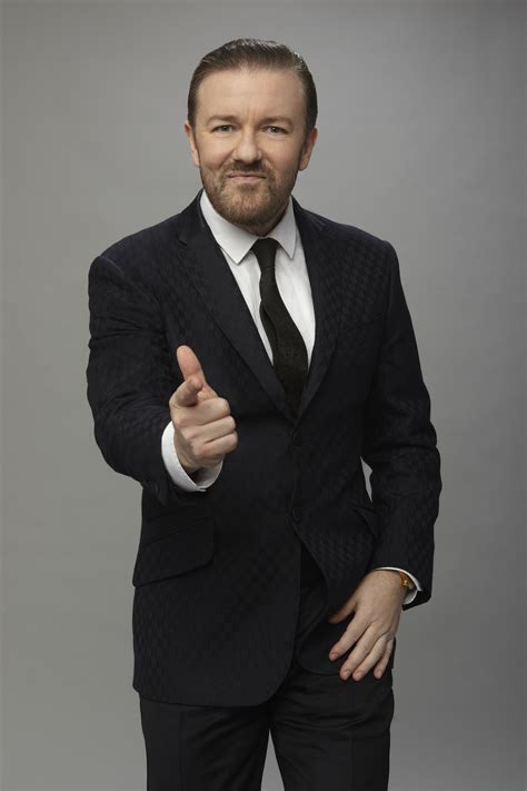 Ricky Gervais Hosting Golden Globes 2016 | Access Online