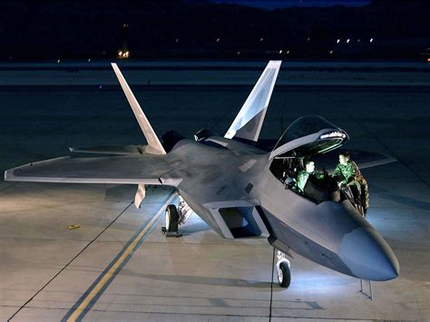 F-22 Raptor Stealth Fighter Gets A Spot In The National Museum Of The U ...