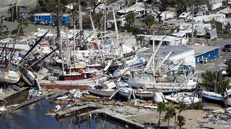 Photos show Hurricane Ian's damage of Fort Myers and Fort Myers Veacg