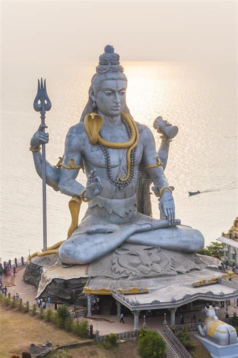 The Statue of Great Lord Shiva in Murudeshwar Temple. Editorial Stock Photo - Image of ...