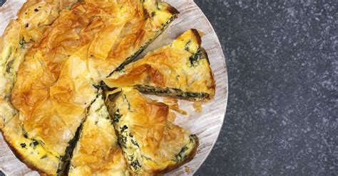 Jamie Oliver's 'delicious' spinach and feta filo pie recipe | Express.co.uk