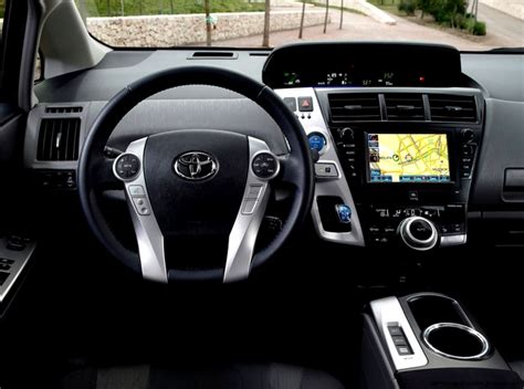 Prius 2014 Interior | Amazing Wallpapers