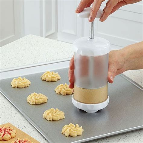 Pampered Chef Cookie Press - ImPRESS your friends with super cute ...