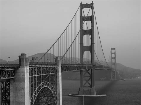 The Golden Gate Bridge at sunrise [OC] [3830x2864] : r/bridgeporn