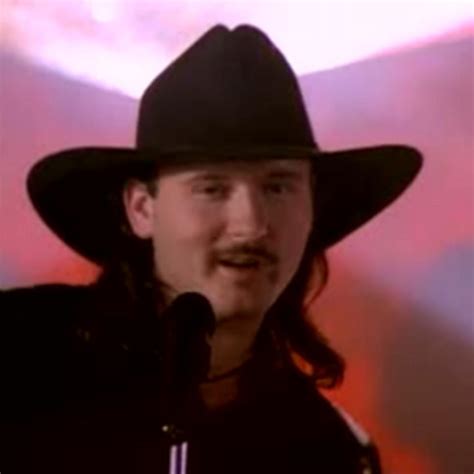 Remember When Tim McGraw Had Long Hair?