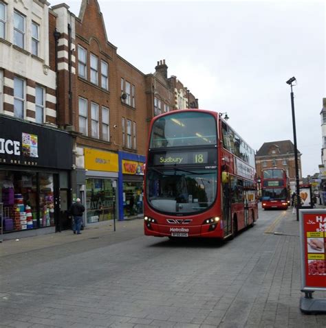 High Street Harlesden NW10 | London, Street, Bus