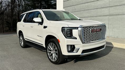 Used 2022 GMC Yukon DENALI / DURAMAX DIESEL / PANORAMIC ROOF / 22IN ...