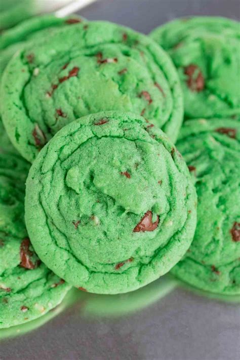 Mint Chocolate Chip Cookies | TheBestDessertRecipes.com