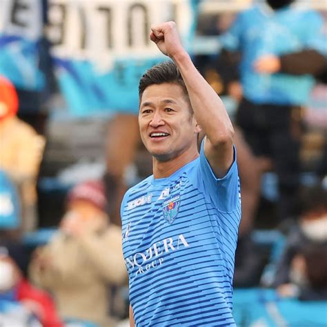 √ Kazuyoshi Miura : Kazuyoshi Miura Kazu Nearly 50 Extends Yokohama Deal Sports Illustrated ...