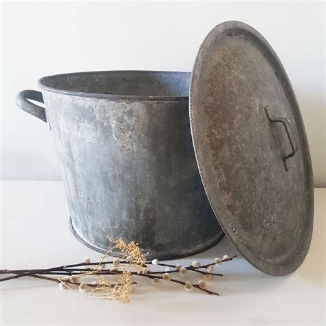 Large galvanised vintage metal tub with lid — Rag & Magpie