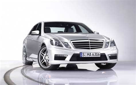 MERCEDES-BENZ W211 - Review and photos