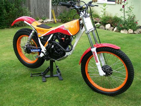 Honda tlr200 | Trial bike, Bultaco motorcycles, Motorbikes