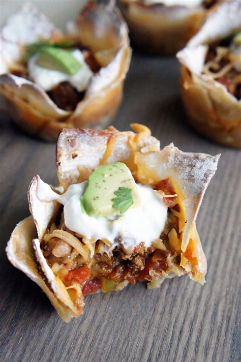 Crunchy Taco Minis | Mini taco appetizer, Taco appetizers, Appetizer bites