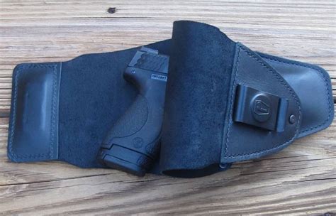 [HOLSTER REVIEW] The Urban Carry Holster - USA Carry