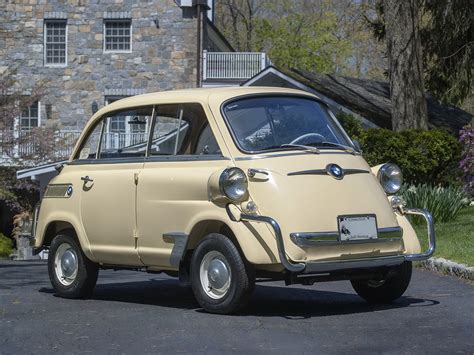 Projects that seem to never end...: Some photos of BMW Isetta 600's for your Friday enjoyment