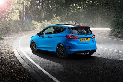 Ford Fiesta ST Gets Low on New Suspension, UK Gets the Bulk of Limited ...