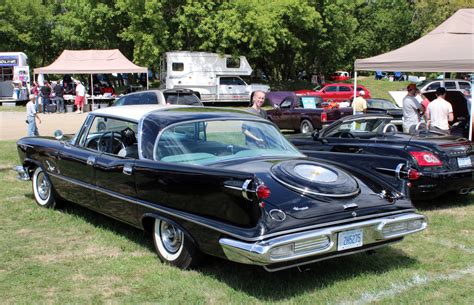 1957 Chrysler Crown Imperial - Information and photos - MOMENTcar