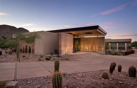 Photo 3 of 14 in Rammed Earth Walls Tie This Eco-Friendly Home to the Desert - Dwell