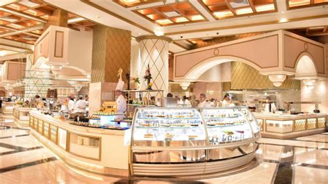 These Hotel Buffets Are Now Open For Your Buffet Cravings