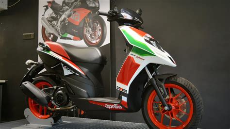 Aprilia SR150 Race Edition with ABS!! Racing Scooter || Detailed Review and walkaround - YouTube