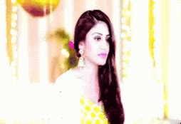 Ishqbaaaz Shivika GIF - Ishqbaaaz Shivika Shy - Discover & Share GIFs