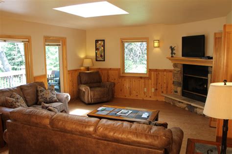 Rooms & Amenities - Mount Shasta Resort