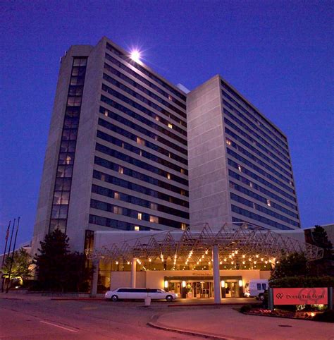 Meeting Rooms at Doubletree Hotel Tulsa-Downtown, 616 West 7Th Street ...