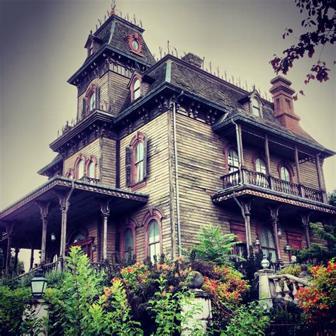 The Haunted Mansion in Disneyland Paris