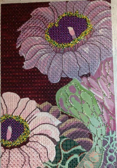 passion flower needlepoint, designer unknown Needlepoint Stitches, Needlepoint Designs, Vintage ...