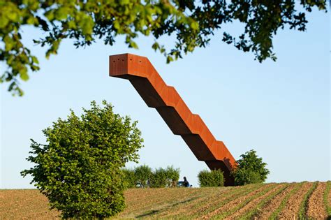 A New Viewing Tower In Belgium Appears To Ignore Gravity | CONTEMPORIST