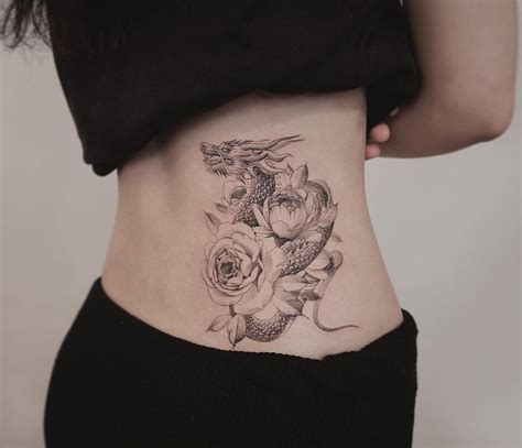 165+ Dragon Tattoo Designs For Women (2020) Arms, Shoulder, Chest | Tattoo Ideas 2020