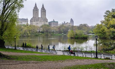 New York's Central Park in Springtime - Exploring Our World