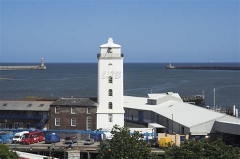 north_shields_lower_light_3_lb | Northumbrian Lighthouses