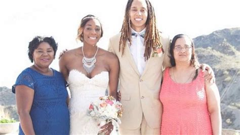 Brittney Griner's Twin Brother: Unveiling The Life Behind The Athlete