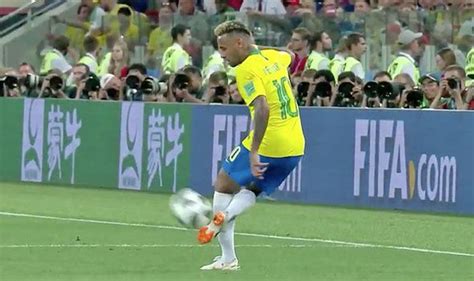 Neymar skills: Did you see this amazing touch from Brazil star ...