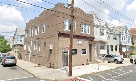 Bayonne bar and customers robbed by masked men armed with handgun ...