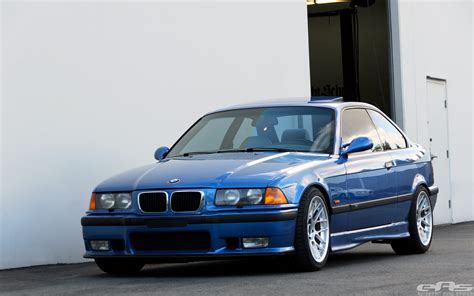 Estoril Blue E36 M3 | BMW Performance Parts & Services