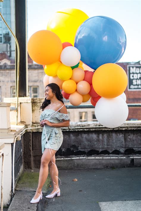 photo diary: rooftop balloon photo shoot - Karya Schanilec Photography