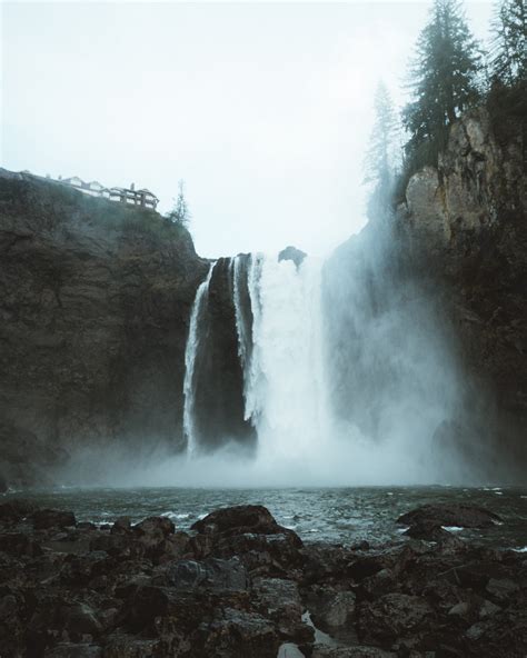 Top 10 Pacific Northwest Waterfalls - Art of Visuals