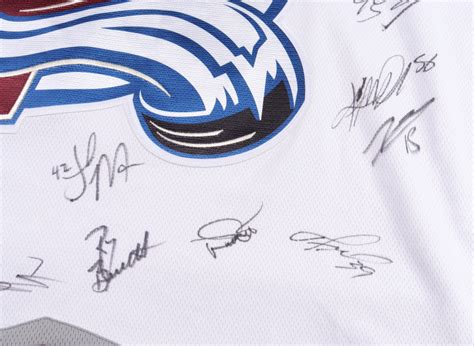 2021-22 Stanley Cup Champions Colorado Avalanche Jersey Team-Signed by ...